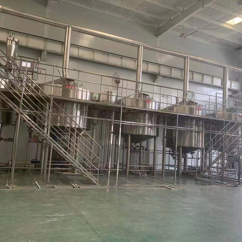 莱山精酿啤酒设备厂—平面布置、设备设计、制造、调试、培训等一条龙服务_COPY